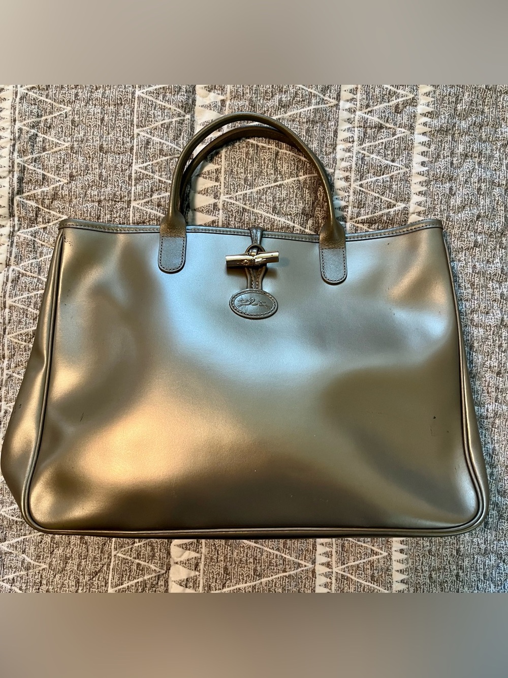 Longchamp Roseau Leather Tote Olive Metallic Bamboo Toggle AS-IS Flaws